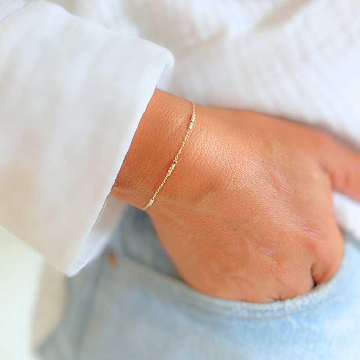 Gold Dainty Bracelet - Wynwood Shop
