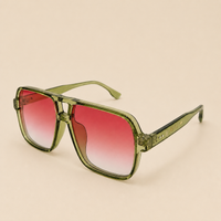 Las gafas de sol estilo Rock &amp; Roll Cat