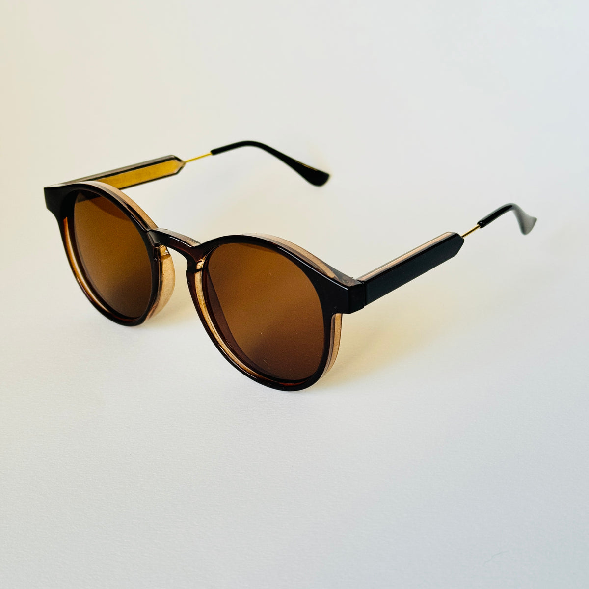 Miami Classics Brown Sunglasses - Wynwood Shop