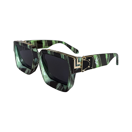 Products by Louis Vuitton: LV Rise Square Sunglasses in 2023  Louis  vuitton sunglasses, Black sunglasses square, Louis vuitton